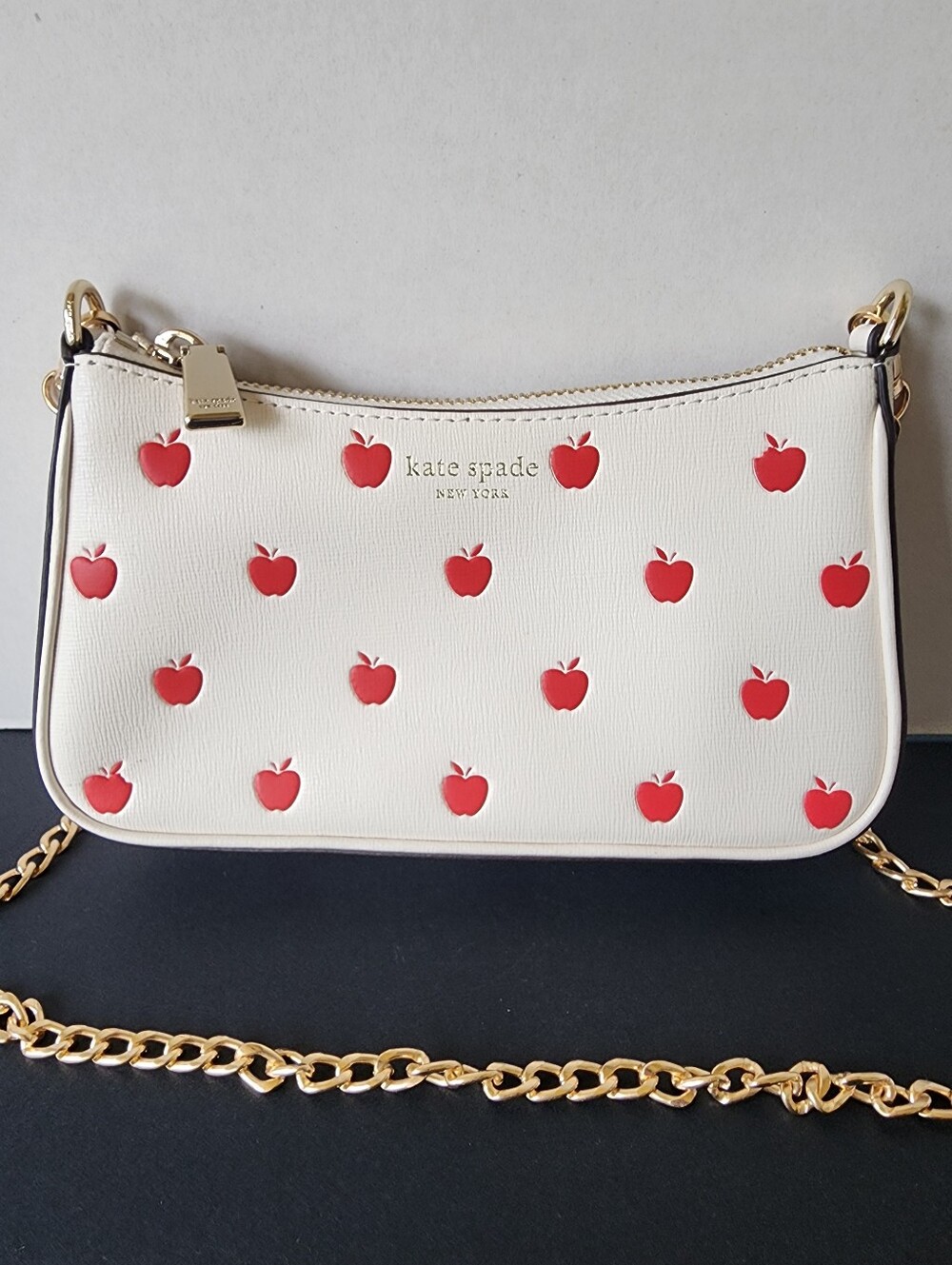 Kate Spade X Disney Snow White Apple Print Crossbody, EUC